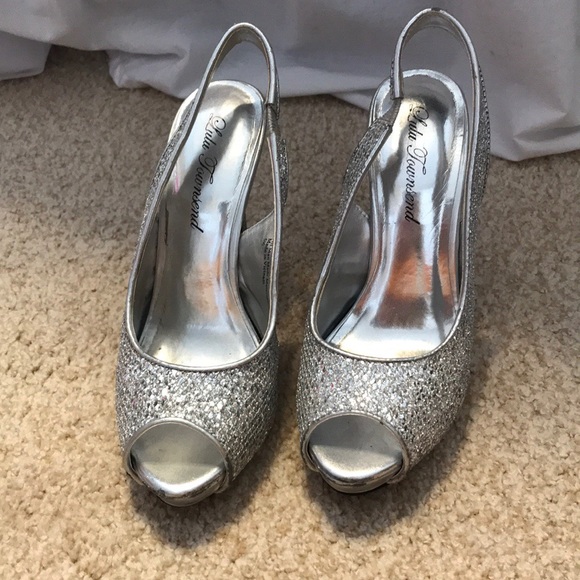 Lulu Townsend Shoes - Silver Sparkly Lulu Townsend Heels 👠